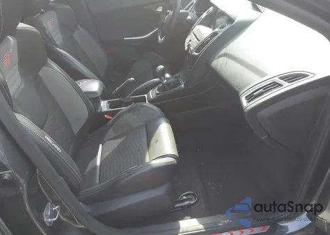 2018 Ford Focus St из США, поврежденный, VIN 1FADP3L96JL332250